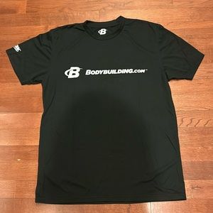 Bodybuilding.com workout shirt.